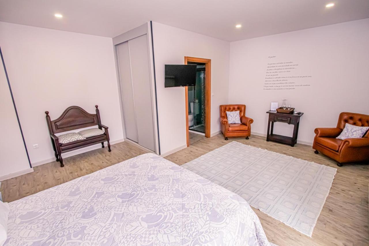 A Queijaria Hotel Barreira  ภายนอก รูปภาพ
