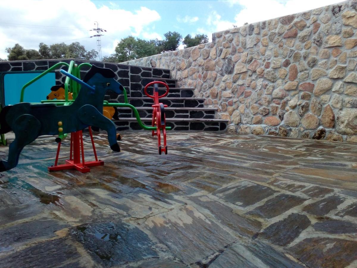 A Queijaria Hotel Barreira  ภายนอก รูปภาพ